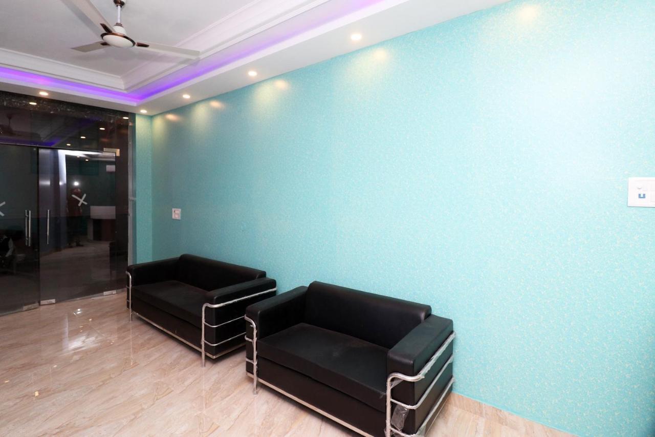 نيودلهي Oyo 25130 Hotel Royal Inn المظهر الخارجي الصورة